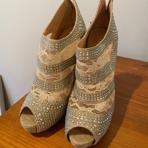 Platform heels